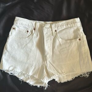 Levi’s 501 white denim shorts, size w26